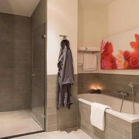 Hotel Htel Serviced Buitenveldert Amesterdão